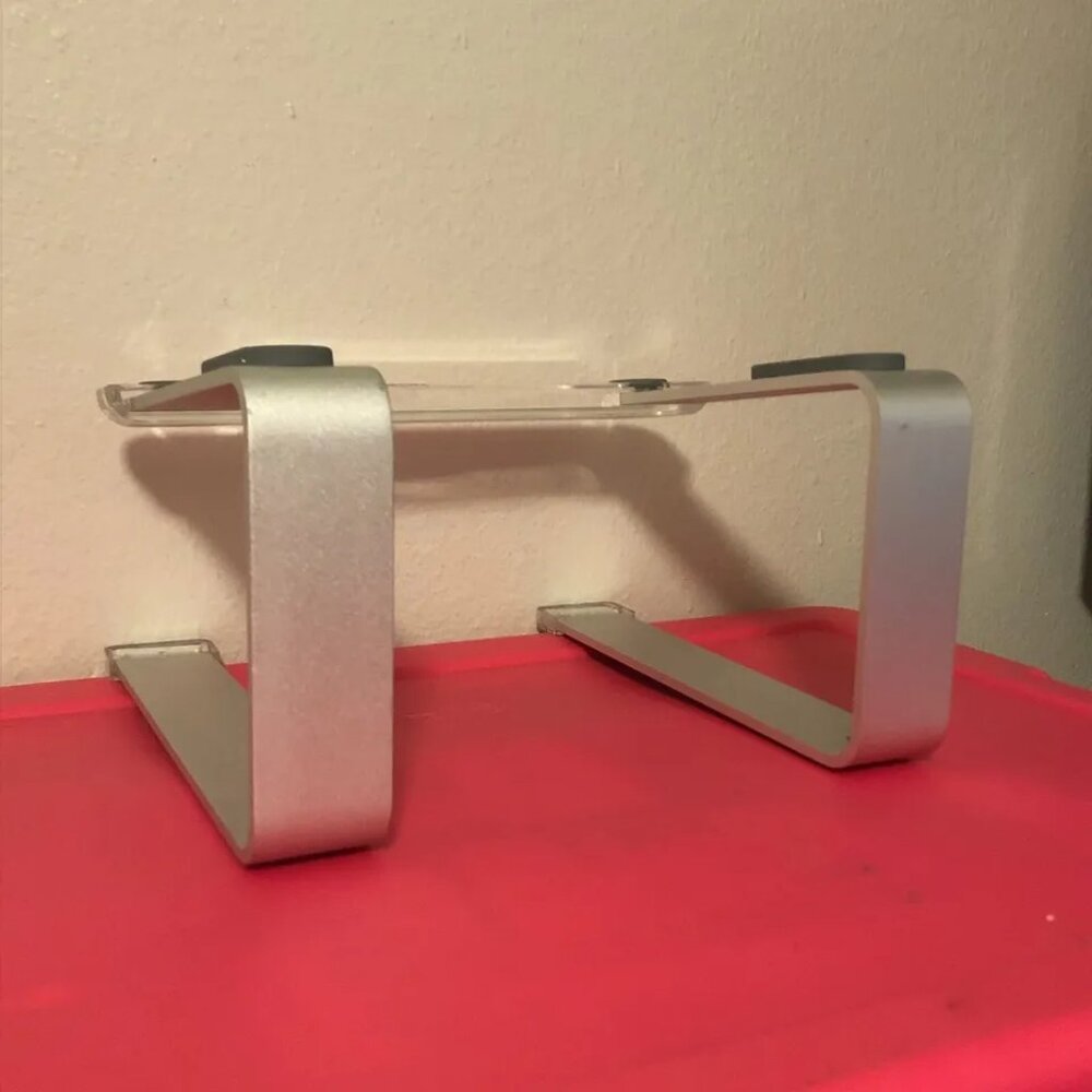 Griffin Elevator Desktop Stand for Laptops, Silver Clear, Preowned, Good Cond.